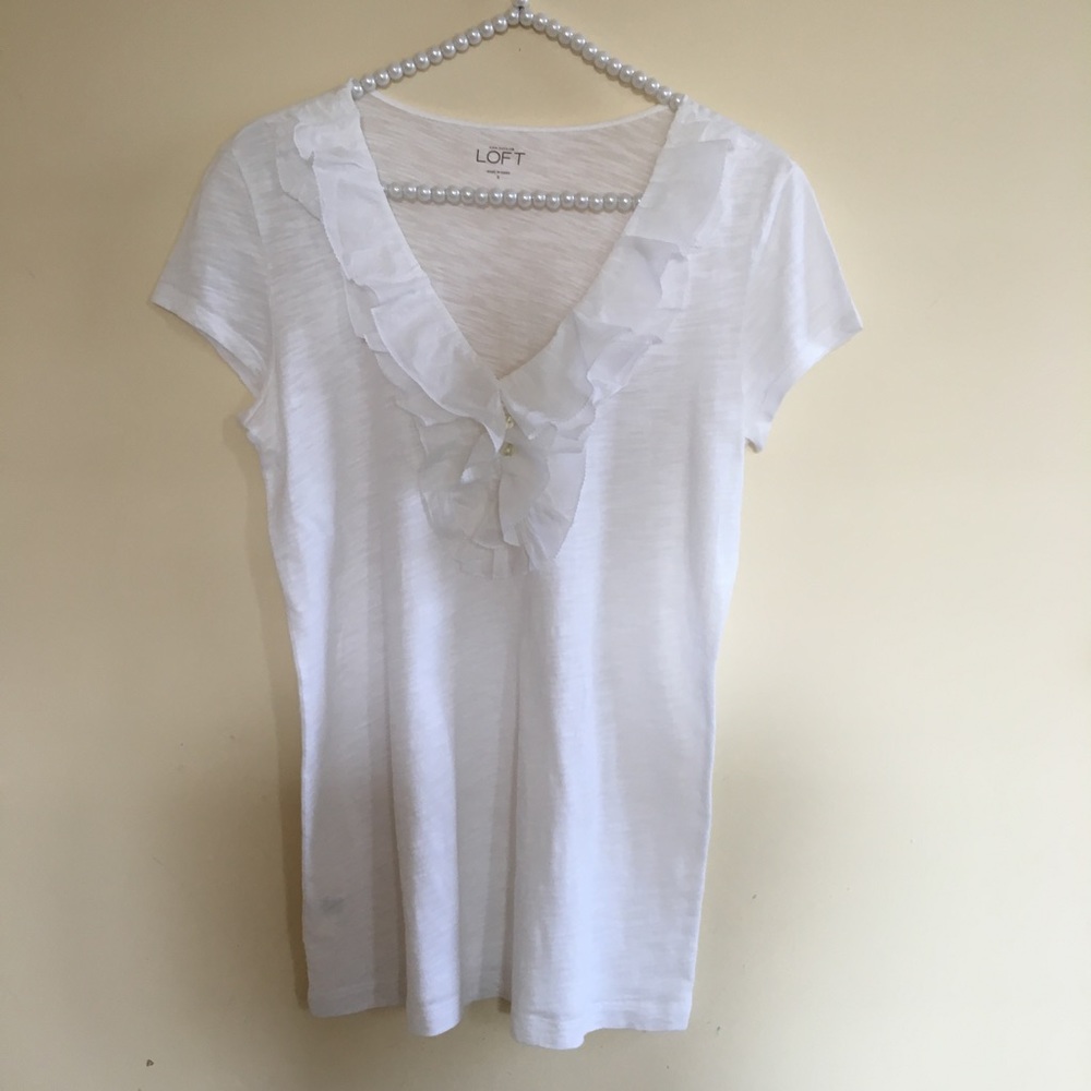 LOFT | RUFFLED WHITE TOP